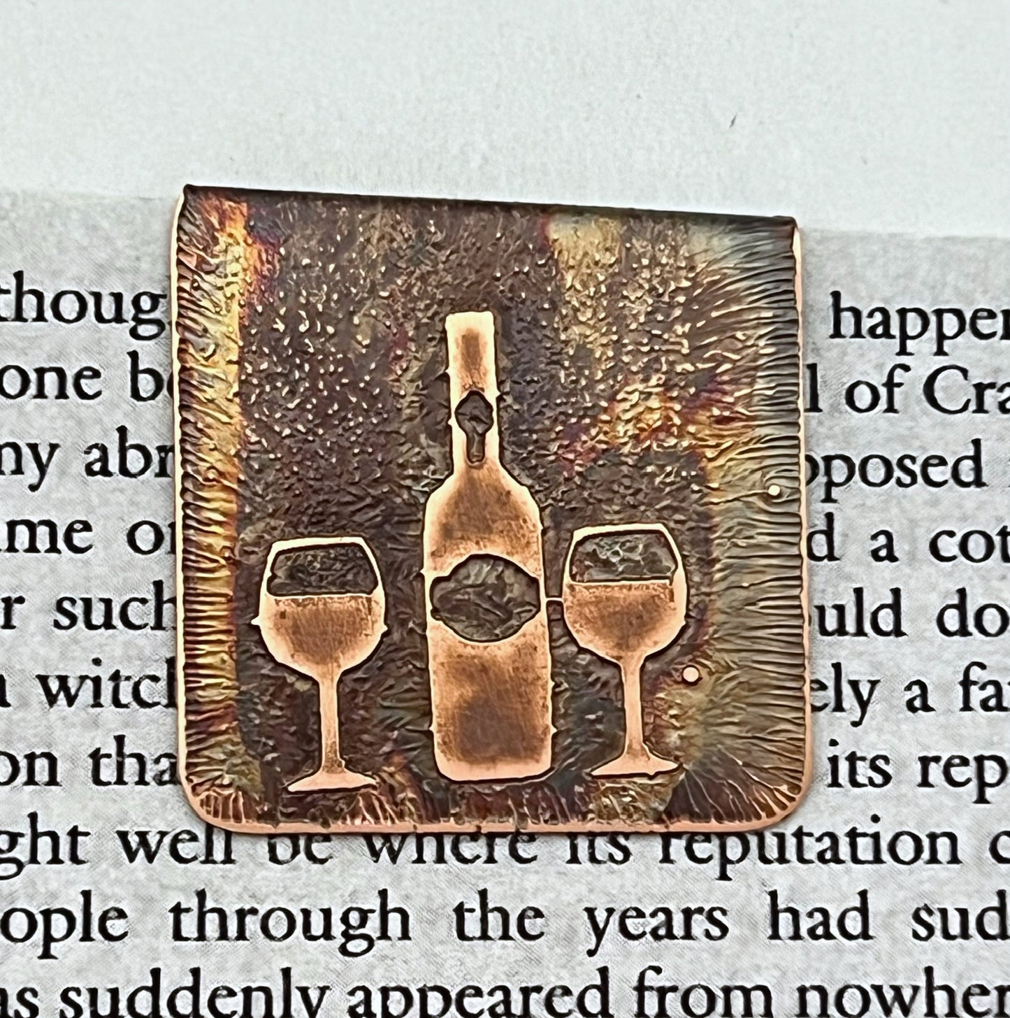 Wine bookmark