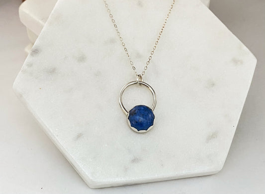 Stone set lapis gemstone in sterling silver